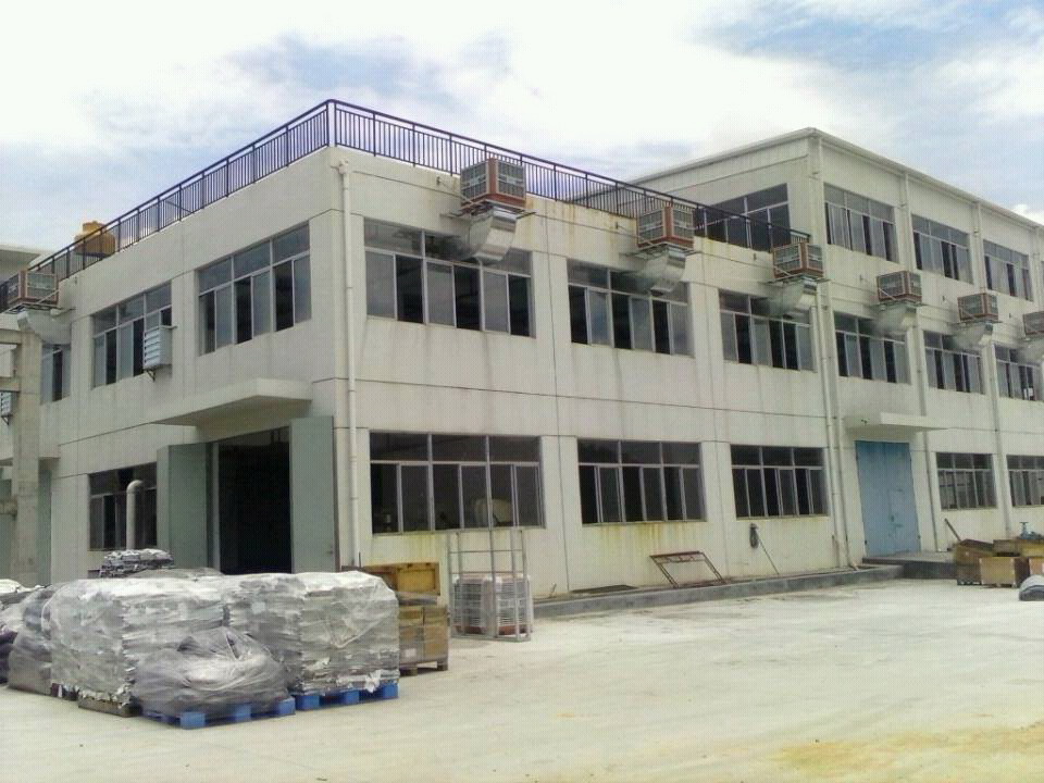 炎熱天氣 東莞環(huán)?？照{廠家還您清涼的車間環(huán)境