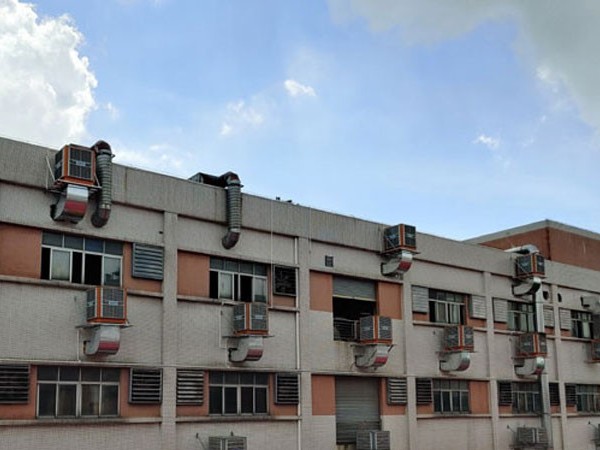 東莞環(huán)?？照{(diào)廠家.1.5KW環(huán)保空調(diào).車間降溫設備