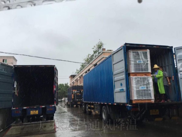 車間降溫設(shè)備|環(huán)?？照{(diào)讓你的車間輕松降溫